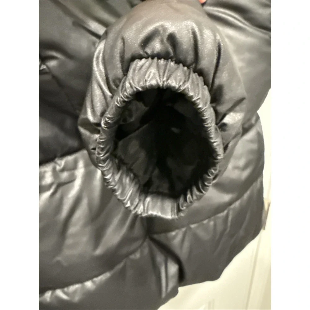 Old Navy Black Hooded Coat Puffer Jacket SZ M (8) Girls